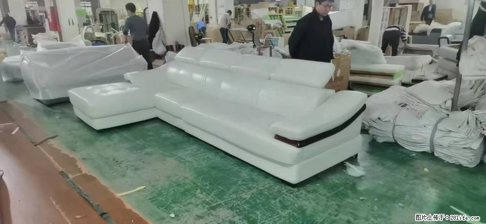 【大厂仿真皮沙发】实木框架,高回弹海绵45密度。全新包装,质量非常好,3.6米右贵妃 - 各类家具 - 居家生活 - 苏州分类信息 - 苏州28生活网 su.28life.com